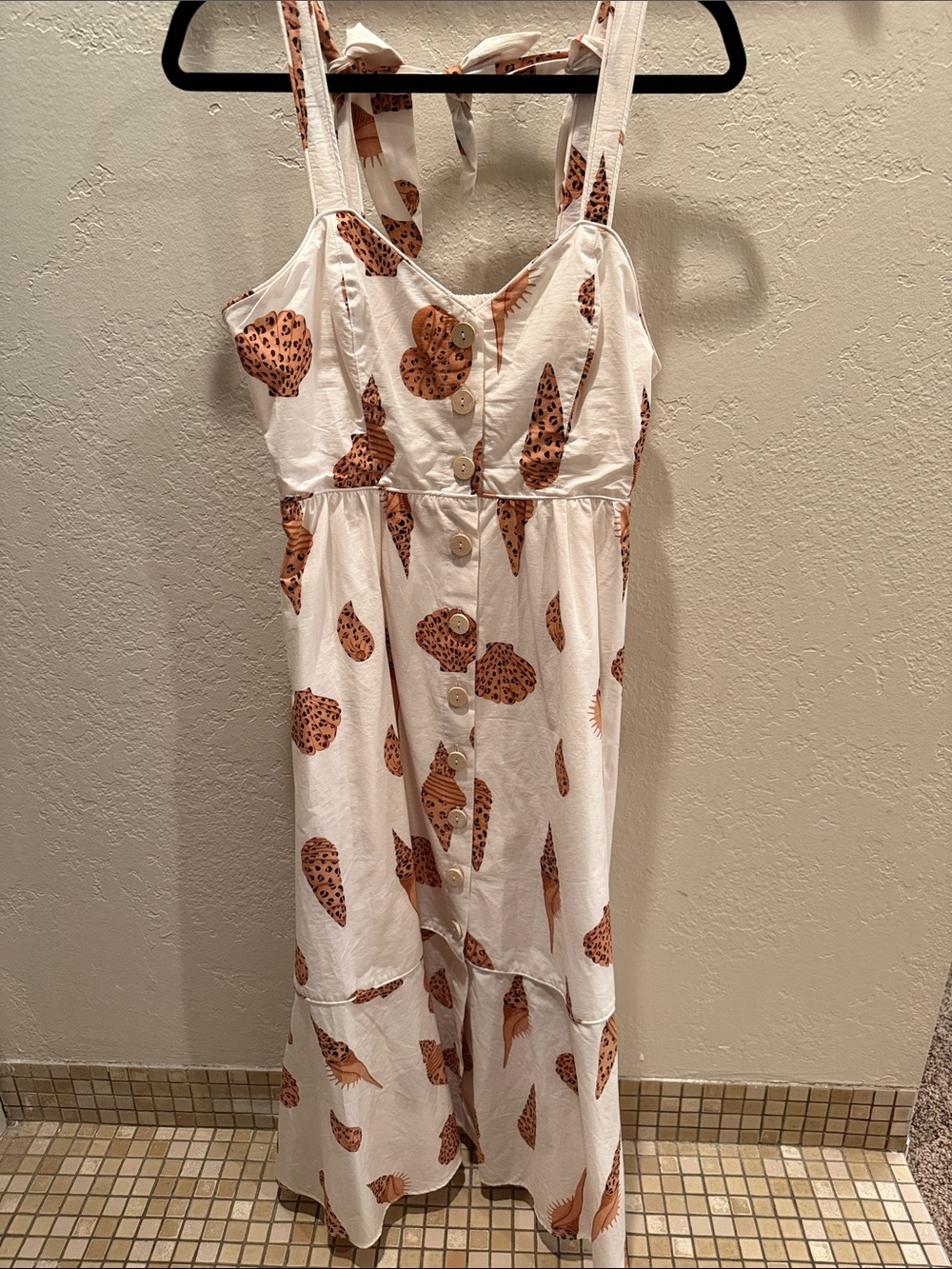 FARM Rio White Maxi Dress with leopard Shell Print